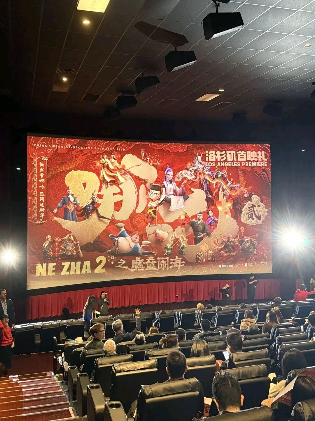 开云体育下载-Karsa遭遇五持续失利，美国队教练压力巨大！观众掌声雷动(美国队主教练篮球)