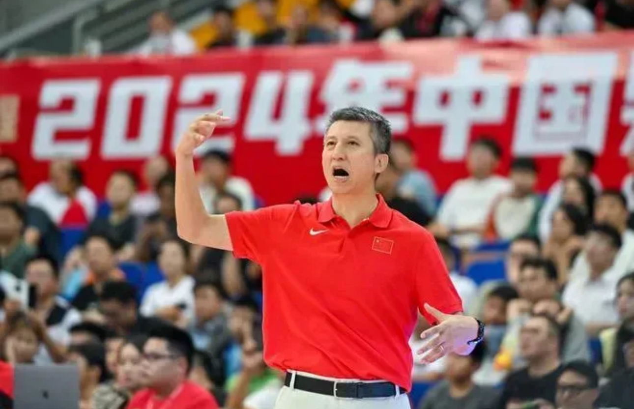 勇士教练科尔拿过几个总冠军