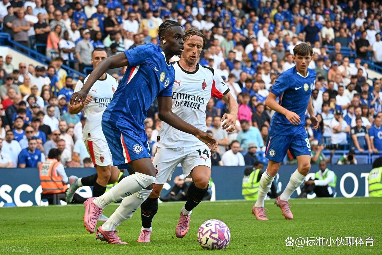 ac米兰最新转会新闻