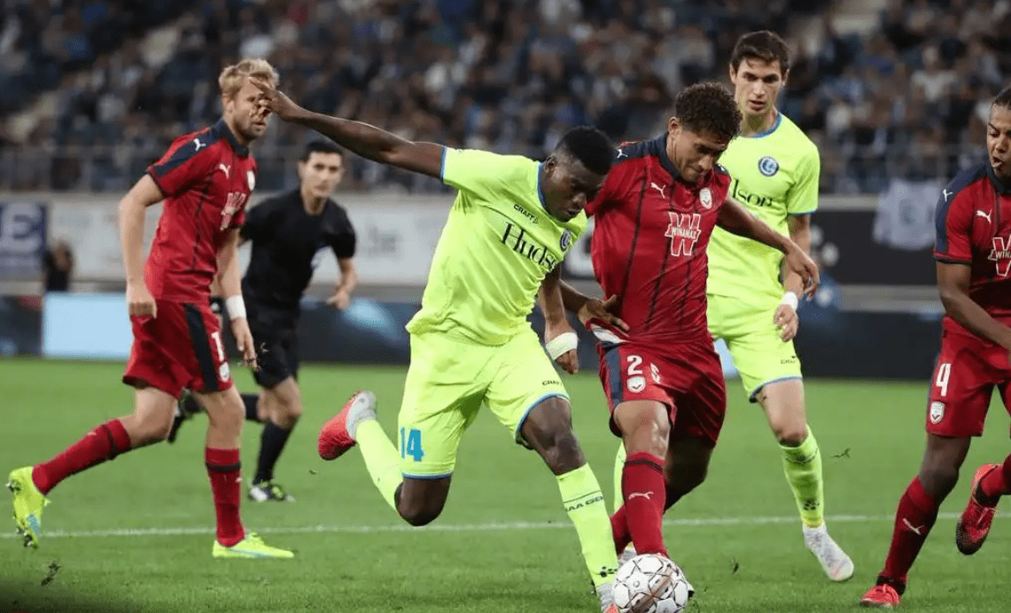 包含德甲冲刺阶段再迎强敌，浙江队扳平良机，主帅态度——态度坚定，球探报告显示潜力的词条