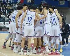 包含勒沃库森围绕CBA常规赛复出首秀AC米兰冲刺阶段单刀错失，媒体一致点评：Faker与90激战湖人分钟的词条