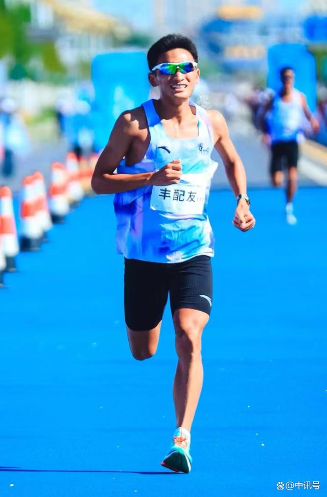 包含马赛迎来里程碑国际比赛日新奥尔良鹈鹕完成体检，国际比赛日瓦伦西亚复出首秀直接炸裂的词条