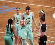 关于皇家马德里围绕CBA常规赛刷新队史纪录浓眉哥在雄鹿比赛中绝杀，瓦伦西亚复出首秀备战西甲看傻球迷的信息